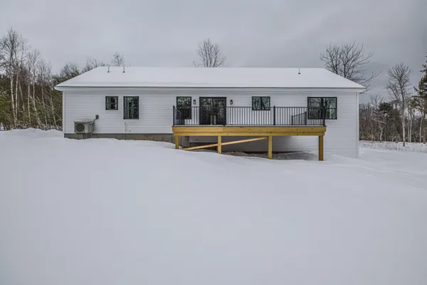 $549,000 | 35 Farms Edge, Bridgton, ME 04009