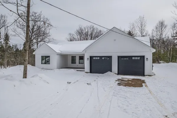 $549,000 | 35 Farms Edge, Bridgton, ME 04009