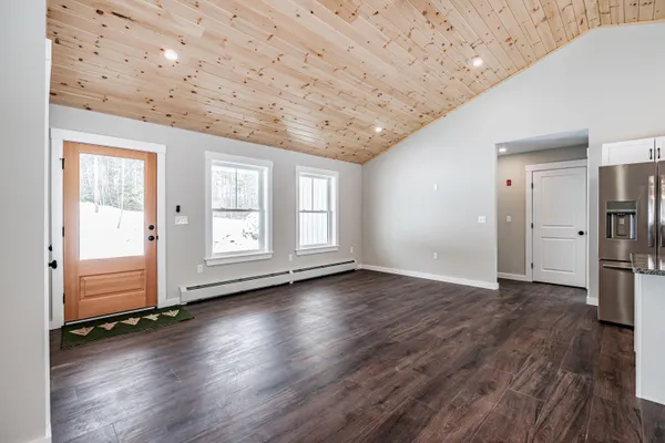 $549,000 | 35 Farms Edge, Bridgton, ME 04009