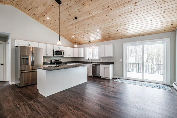 $549,000 | 35 Farms Edge, Bridgton, ME 04009