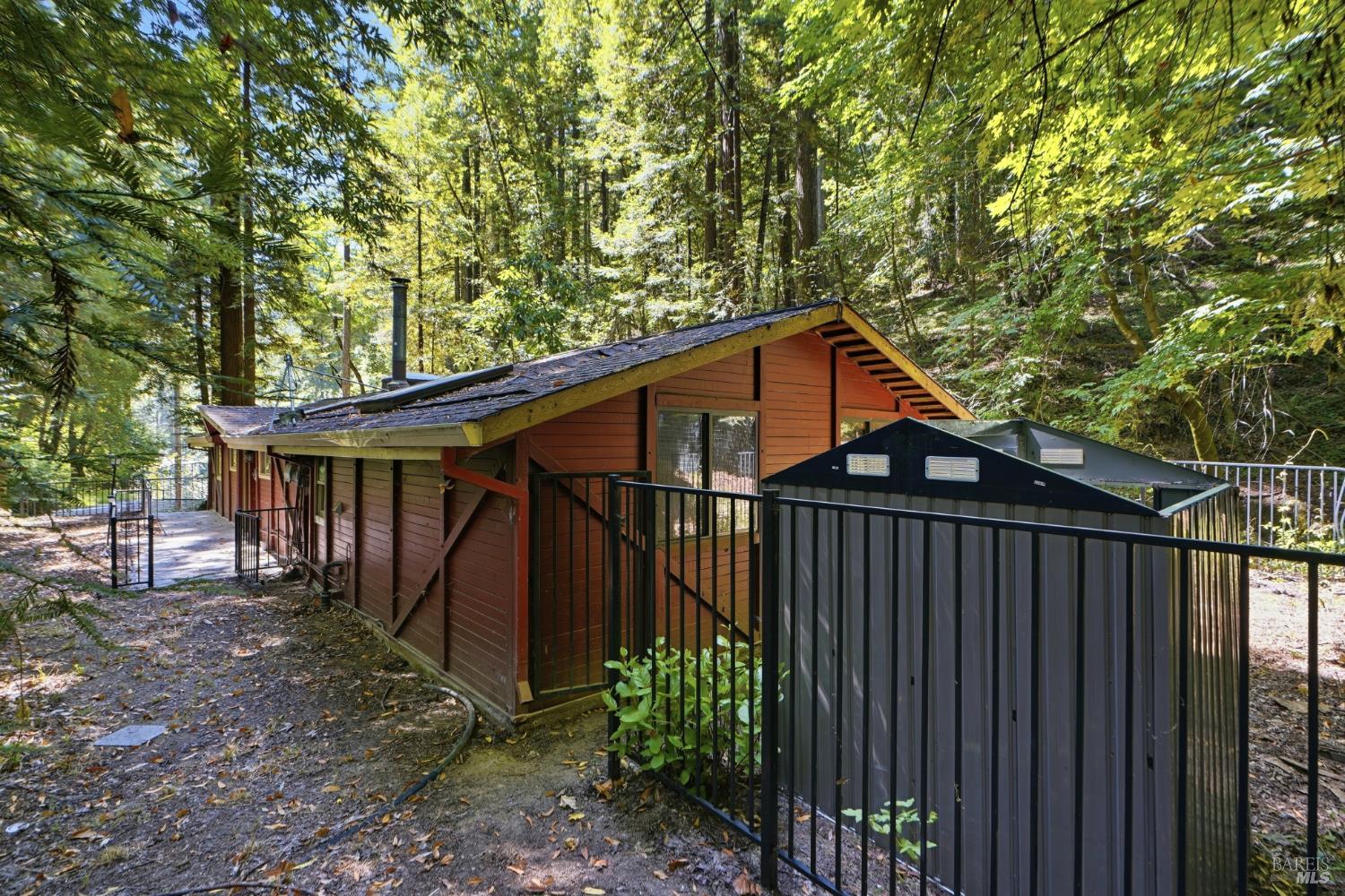 11241 Vellutini Road Forestville, CA 95436 - Photo 37 of 39 Gallery Image 37