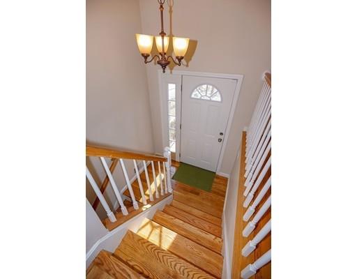 16 Appletree Lane Walpole, MA 02081 - Photo 17 of 26