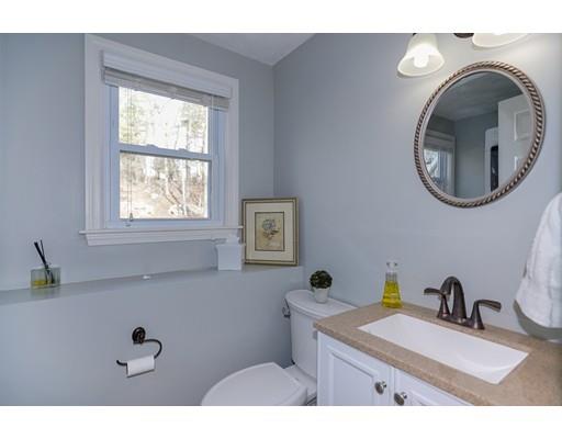 16 Appletree Lane Walpole, MA 02081 - Photo 21 of 26