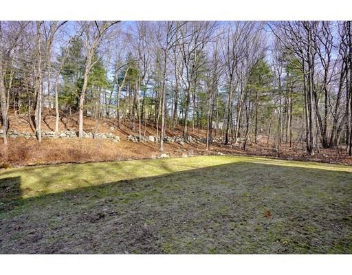 16 Appletree Lane Walpole, MA 02081 - Photo 25 of 26