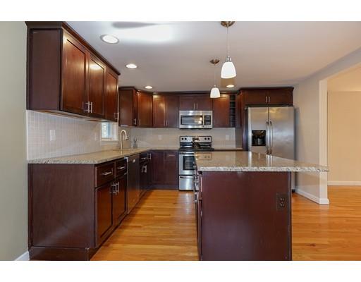 16 Appletree Lane Walpole, MA 02081 - Photo 3 of 26