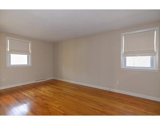 16 Appletree Lane Walpole, MA 02081 - Photo 8 of 26