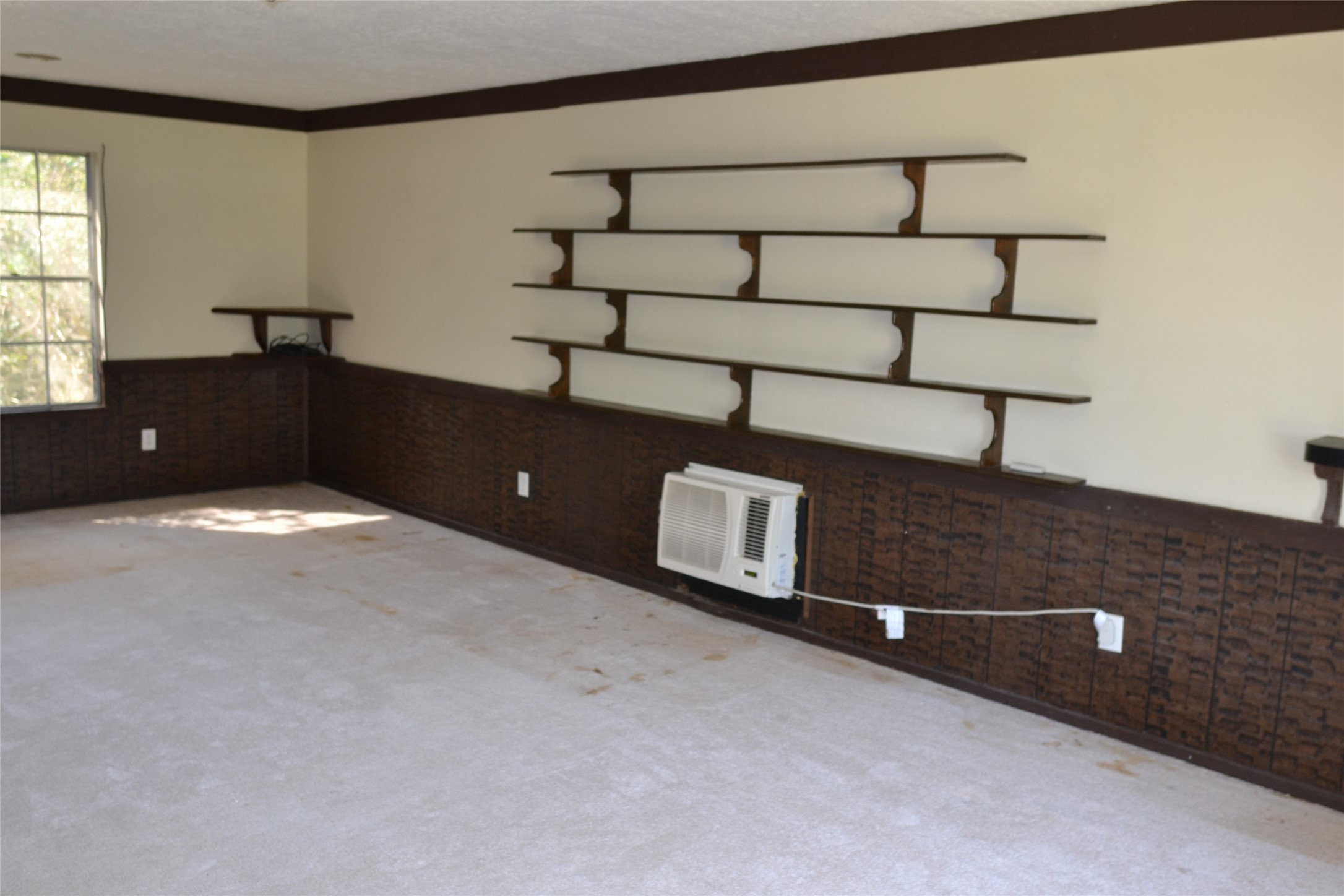 1223 Longledge Drive Seabrook, TX 77586 - Photo 30 of 49 a view of an empty room with a window