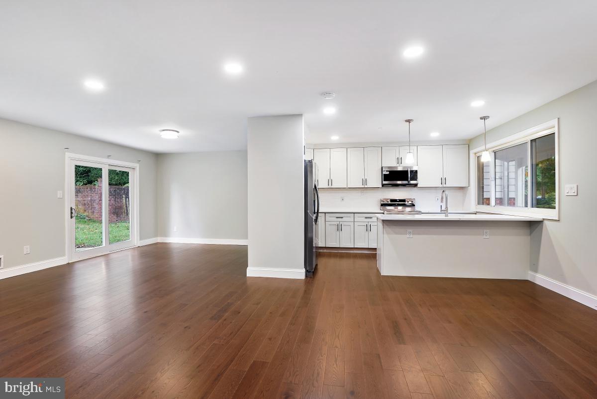 807 Lowander Lane Silver Spring, MD 20901 - Photo 12 of 45 Interior General