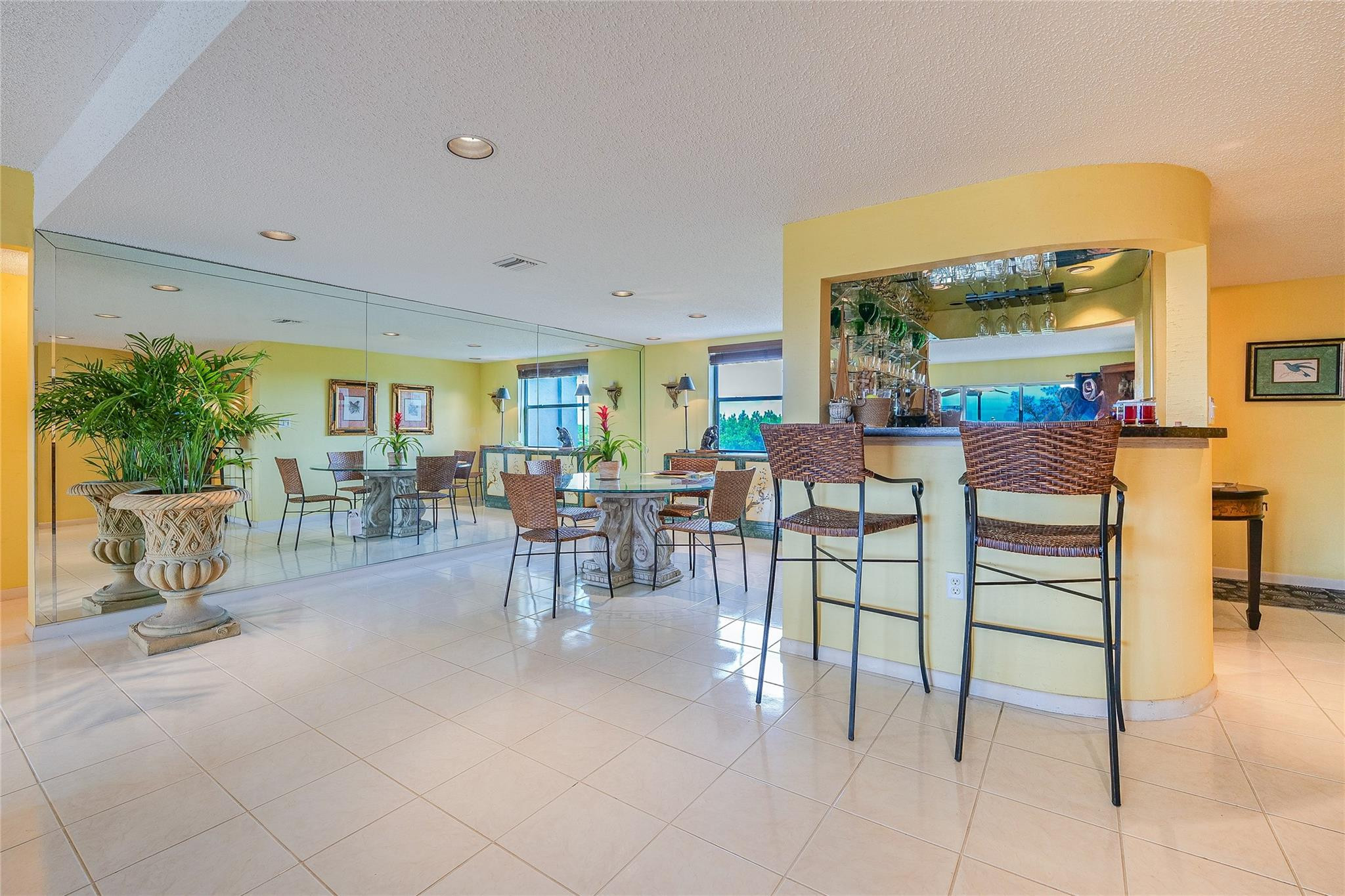 3930 Inverrary Boulevard, Unit 608D Lauderhill, FL 33319 - Photo 8 of 65 Photo 8