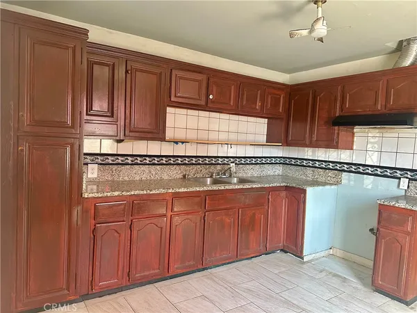 $795,000 | 13608 Yukon Avenue, Hawthorne, CA 90250
