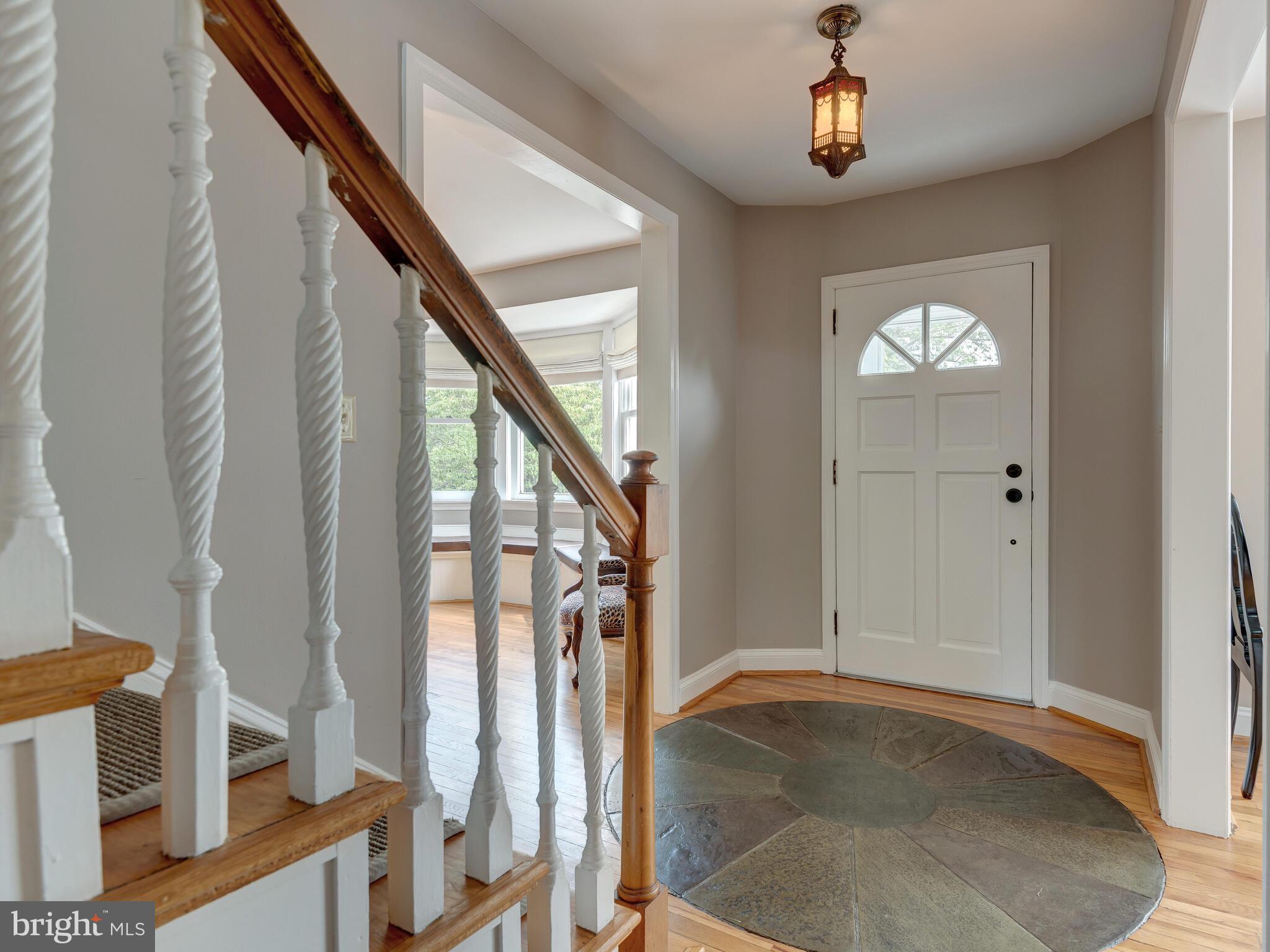 365 Sugartown Road Wayne, PA 19087 - Photo 20 of 46 Gracious entry