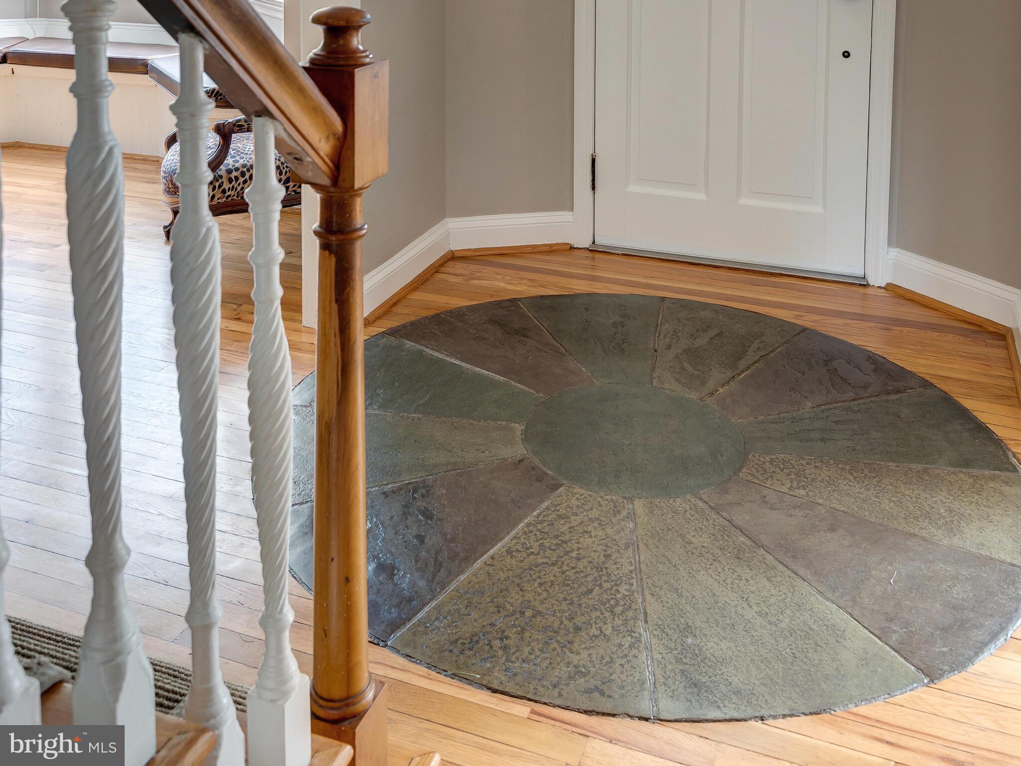 365 Sugartown Road Wayne, PA 19087 - Photo 21 of 46 Wonderful details throughout