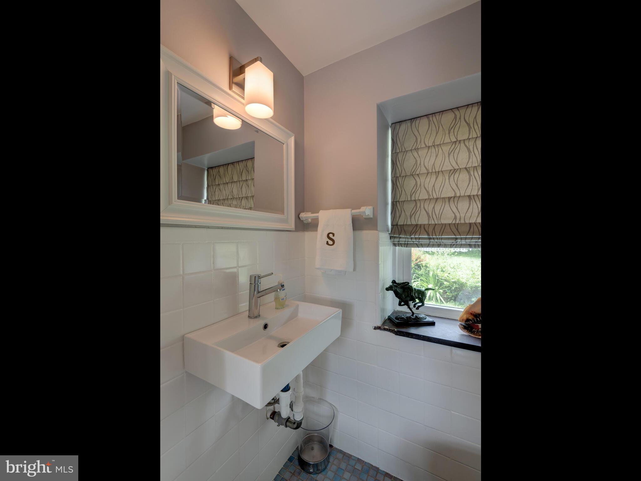 365 Sugartown Road Wayne, PA 19087 - Photo 24 of 46 New Powder Room