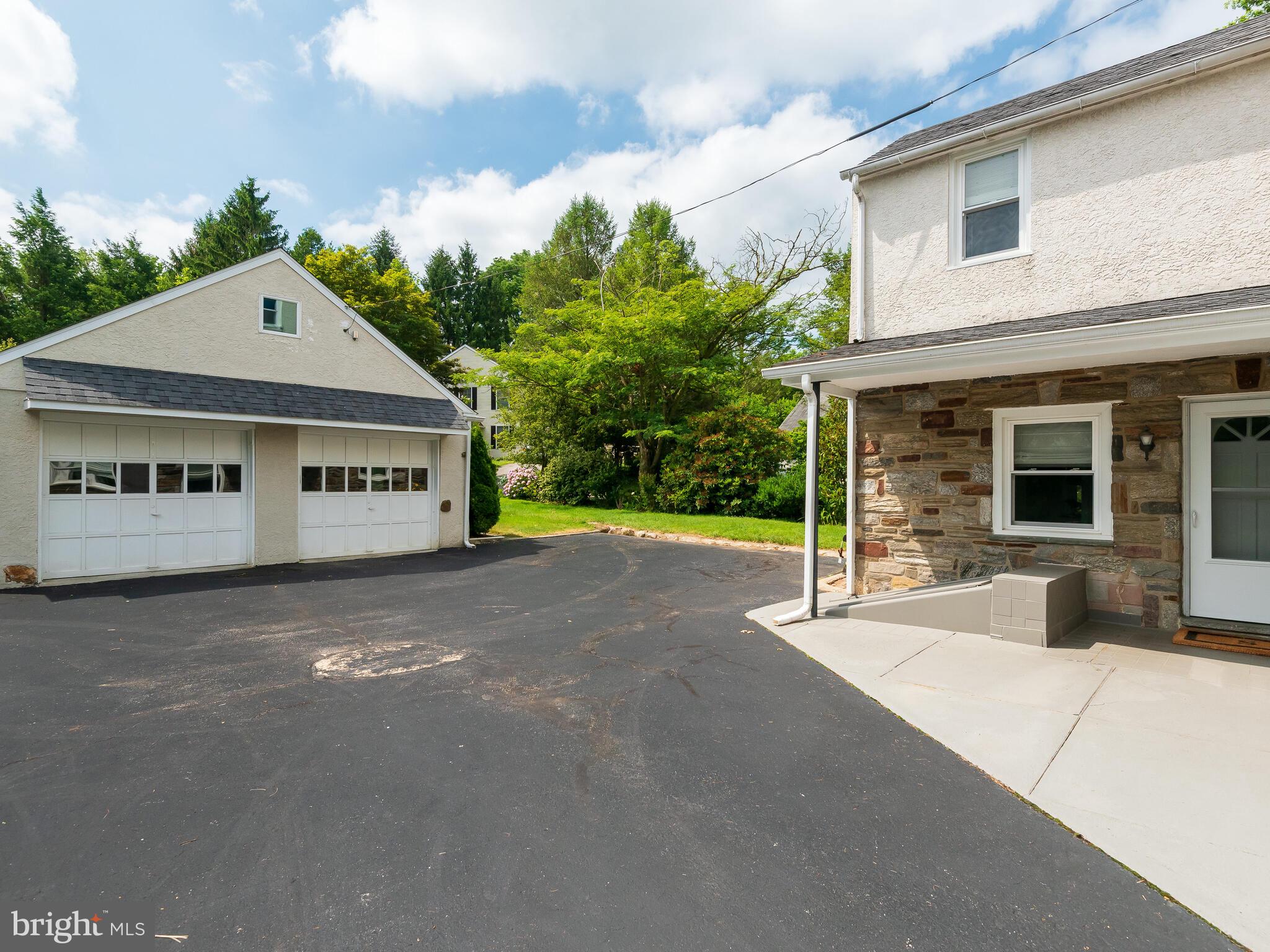 365 Sugartown Road Wayne, PA 19087 - Photo 44 of 46
