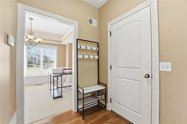 $570,000 | 9407 North Laurel Avenue, Kansas City, MO 64157