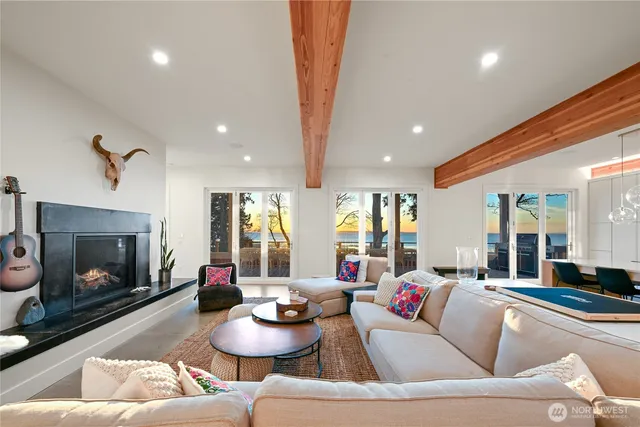 $2,495,000 | 8823 Oertel Drive, Blaine, WA 98230