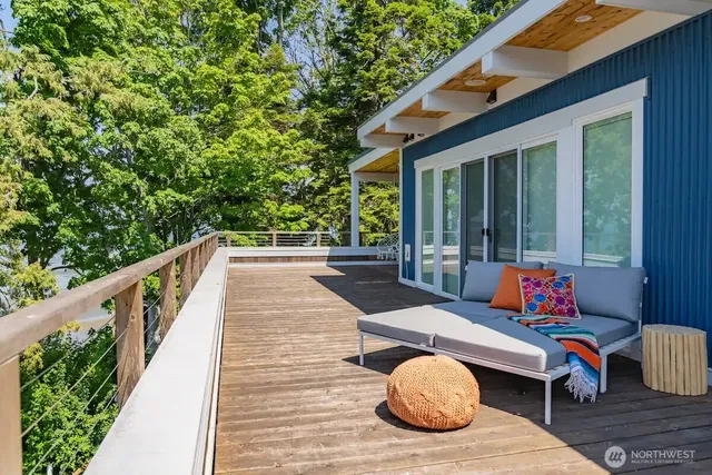 $2,495,000 | 8823 Oertel Drive, Blaine, WA 98230