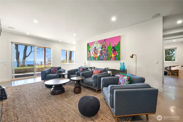 $2,495,000 | 8823 Oertel Drive, Blaine, WA 98230