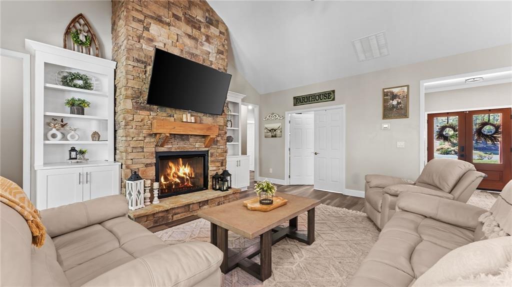 7 Moss Creek Drive Northeast Rome, GA 30161 - Photo 3 of 53