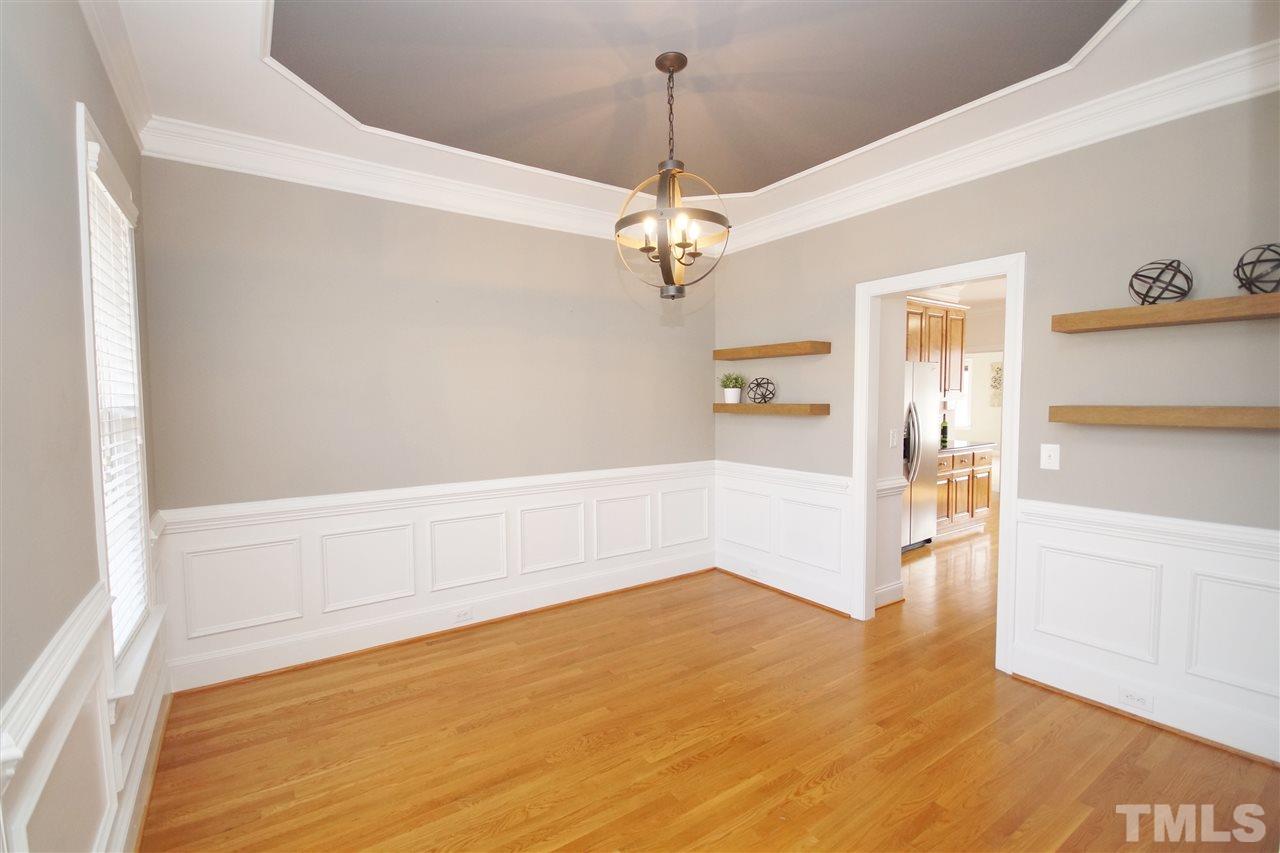 1013 Newburgh Circle Raleigh, NC 27603 - Photo 2 of 25 Gallery Image 2