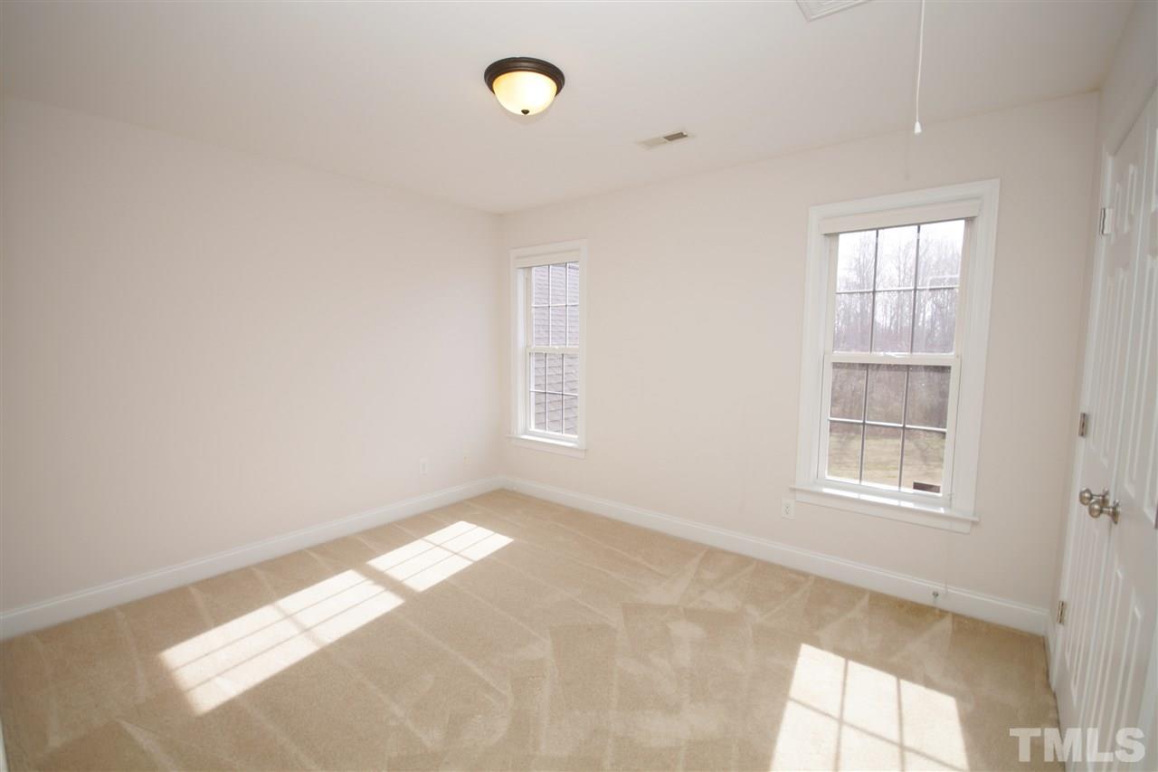 1013 Newburgh Circle Raleigh, NC 27603 - Photo 16 of 25 Gallery Image 16