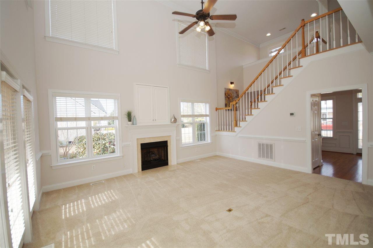1013 Newburgh Circle Raleigh, NC 27603 - Photo 9 of 25 Gallery Image 9