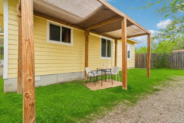 $215,000 | 12702 Middle Lane, San Antonio, TX 78217