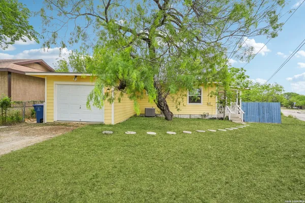 $215,000 | 12702 Middle Lane, San Antonio, TX 78217