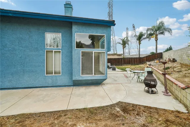 $599,999 | 11415 Aberdeen Drive, Fontana, CA 92337