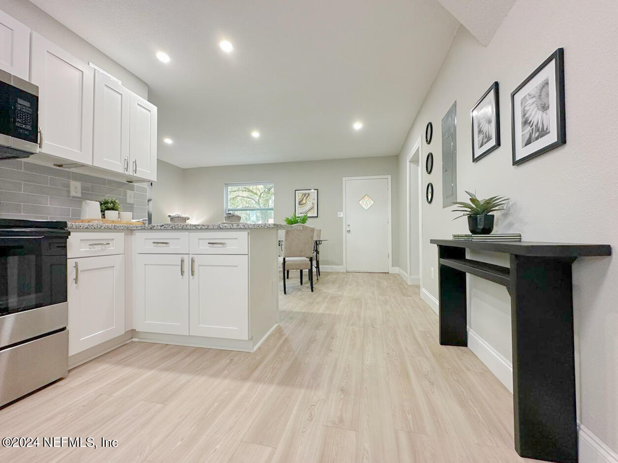 2534 Community Road Jacksonville, FL 32207 - Photo 14 of 33 IMG-20240209-WA0022
