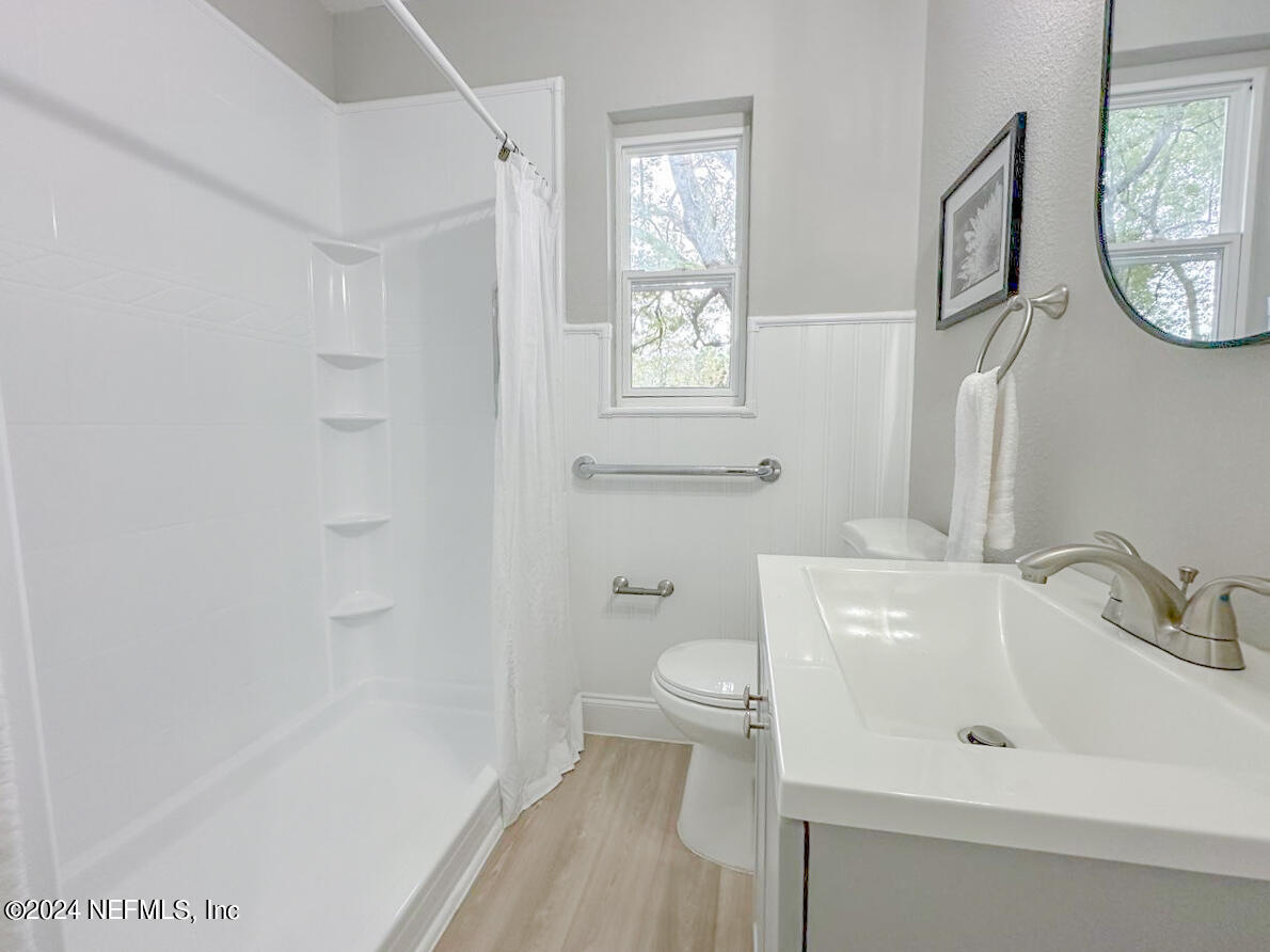 2534 Community Road Jacksonville, FL 32207 - Photo 27 of 33 IMG-20240209-WA0021