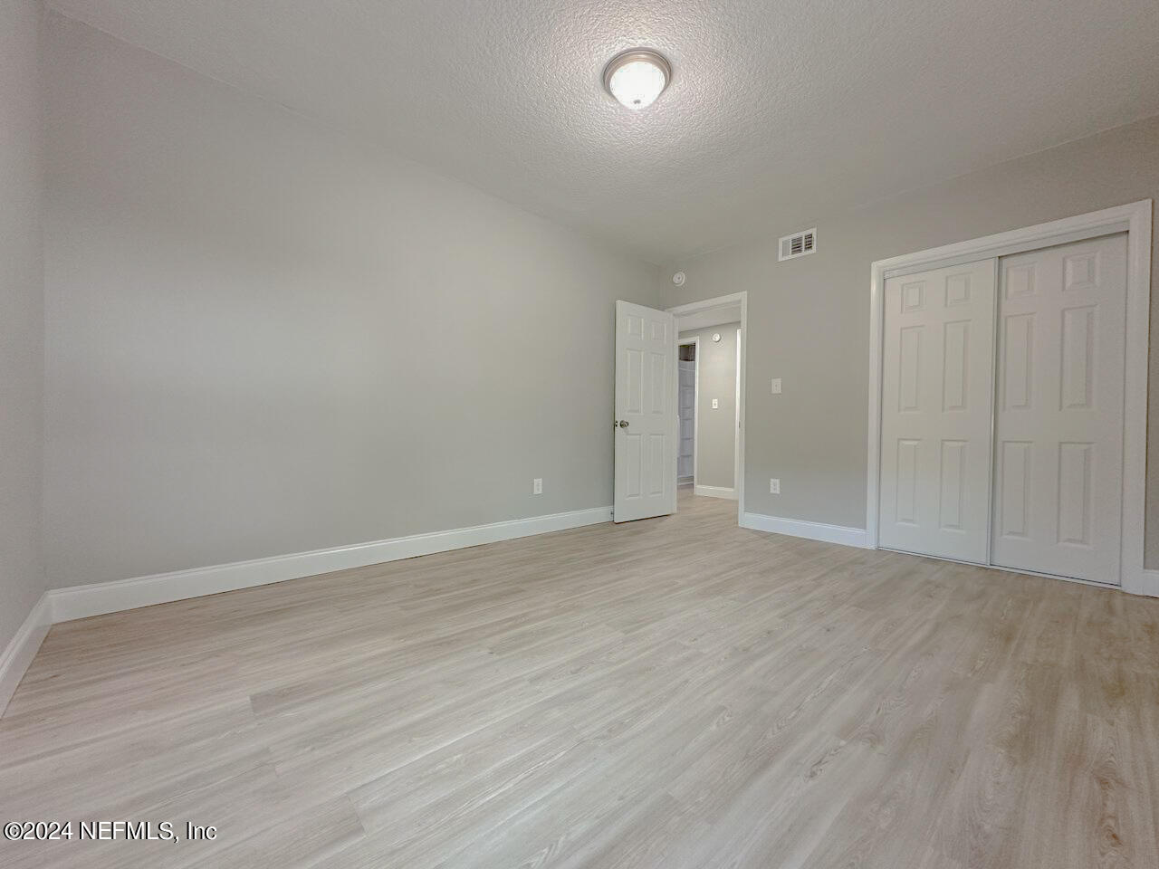 2534 Community Road Jacksonville, FL 32207 - Photo 30 of 33 IMG-20240209-WA0013