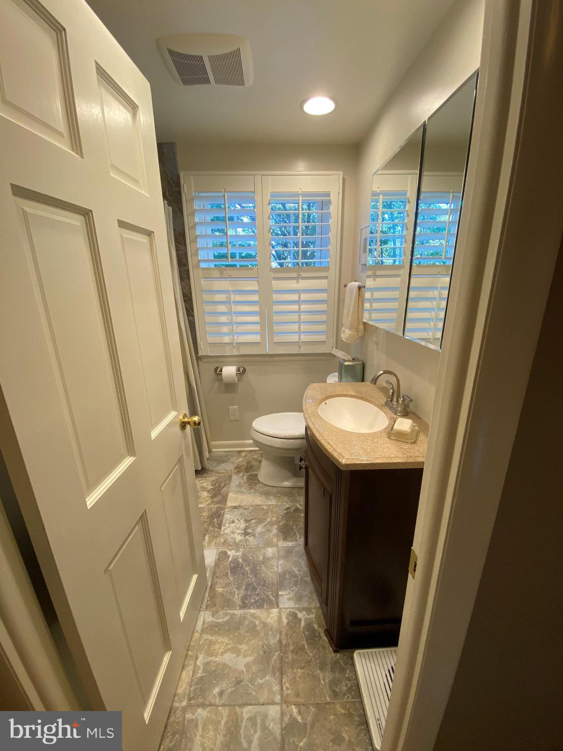 805 Stoneleigh Road Baltimore, MD 21212 - Photo 27 of 38