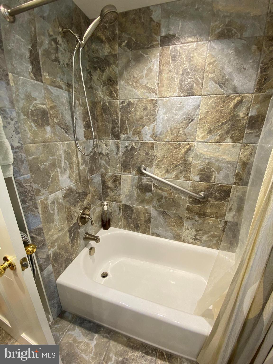 805 Stoneleigh Road Baltimore, MD 21212 - Photo 28 of 38