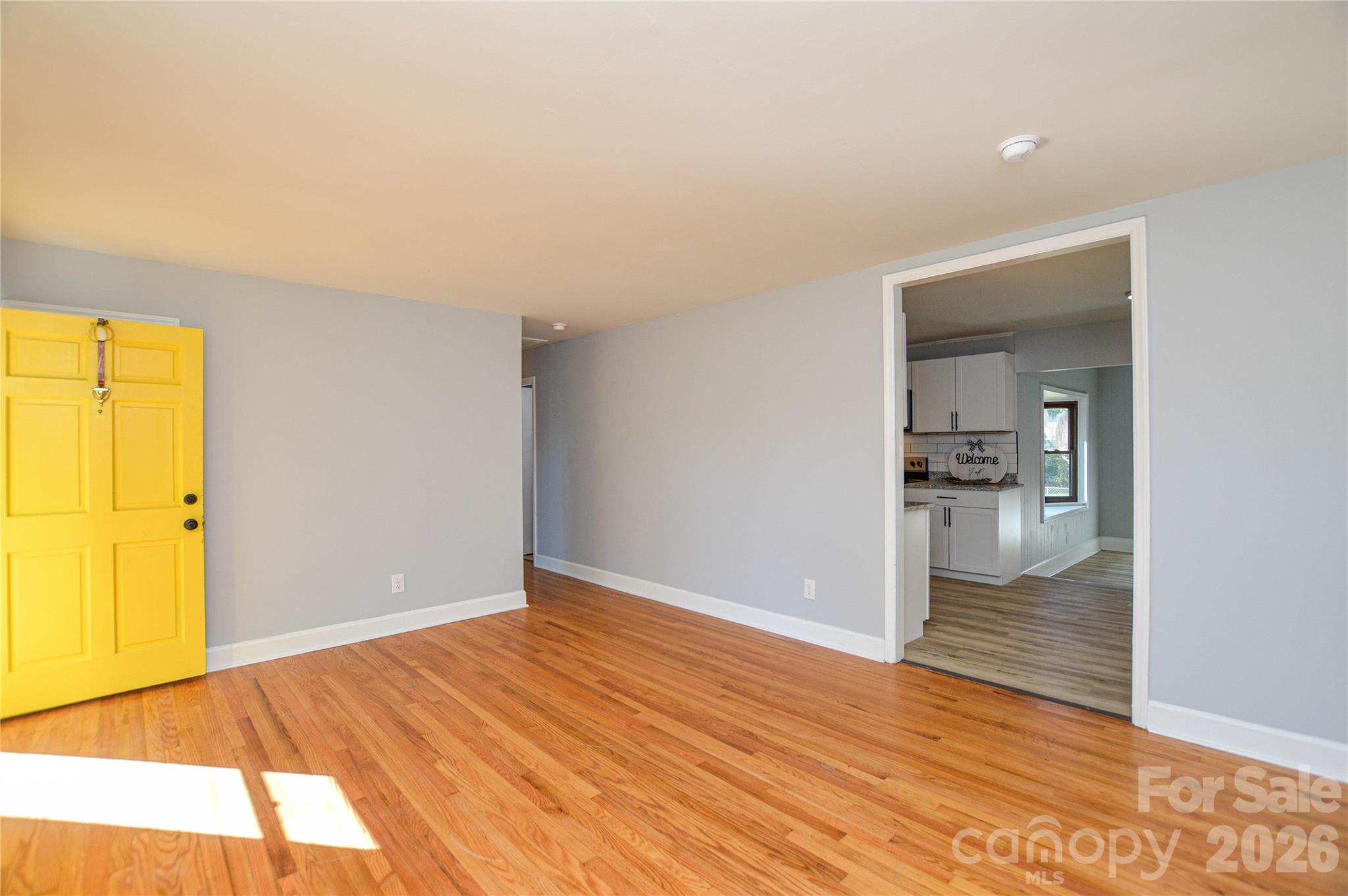9313 Trinity Road Charlotte, NC 28216 - Photo 9 of 37 Gallery Image 9