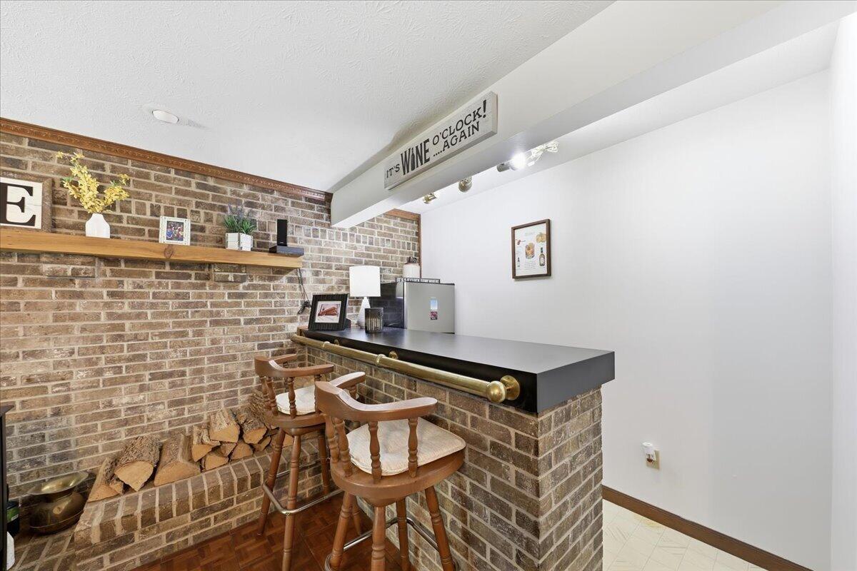 1276 Frogtown Road Union, KY 41091 - Photo 24 of 48 38-Bar