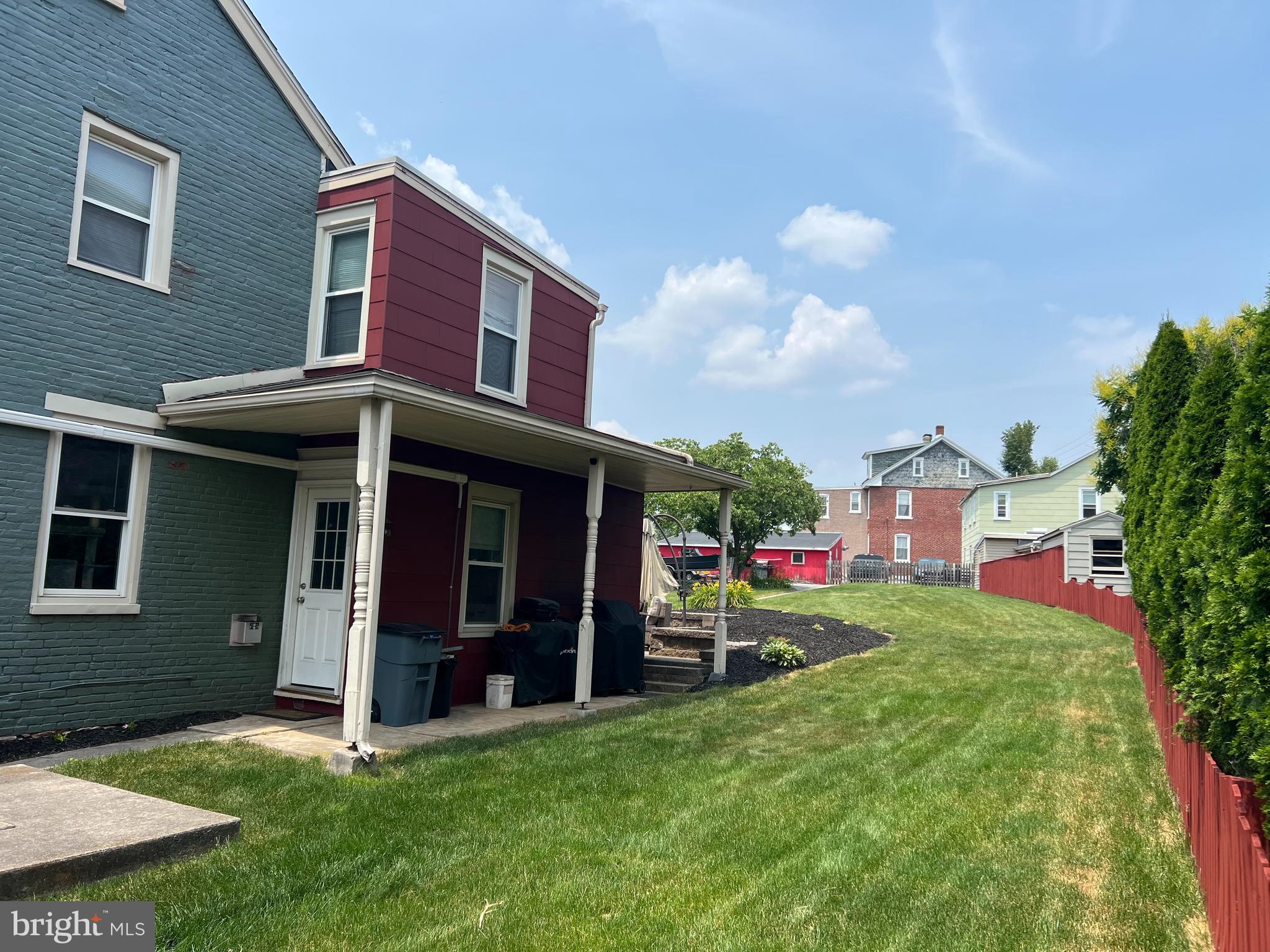 65 Front Street Lititz, PA 17543 - Photo 4 of 41
