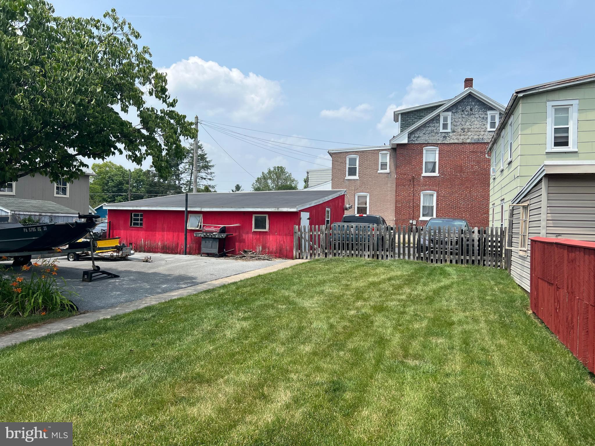 65 Front Street Lititz, PA 17543 - Photo 8 of 41
