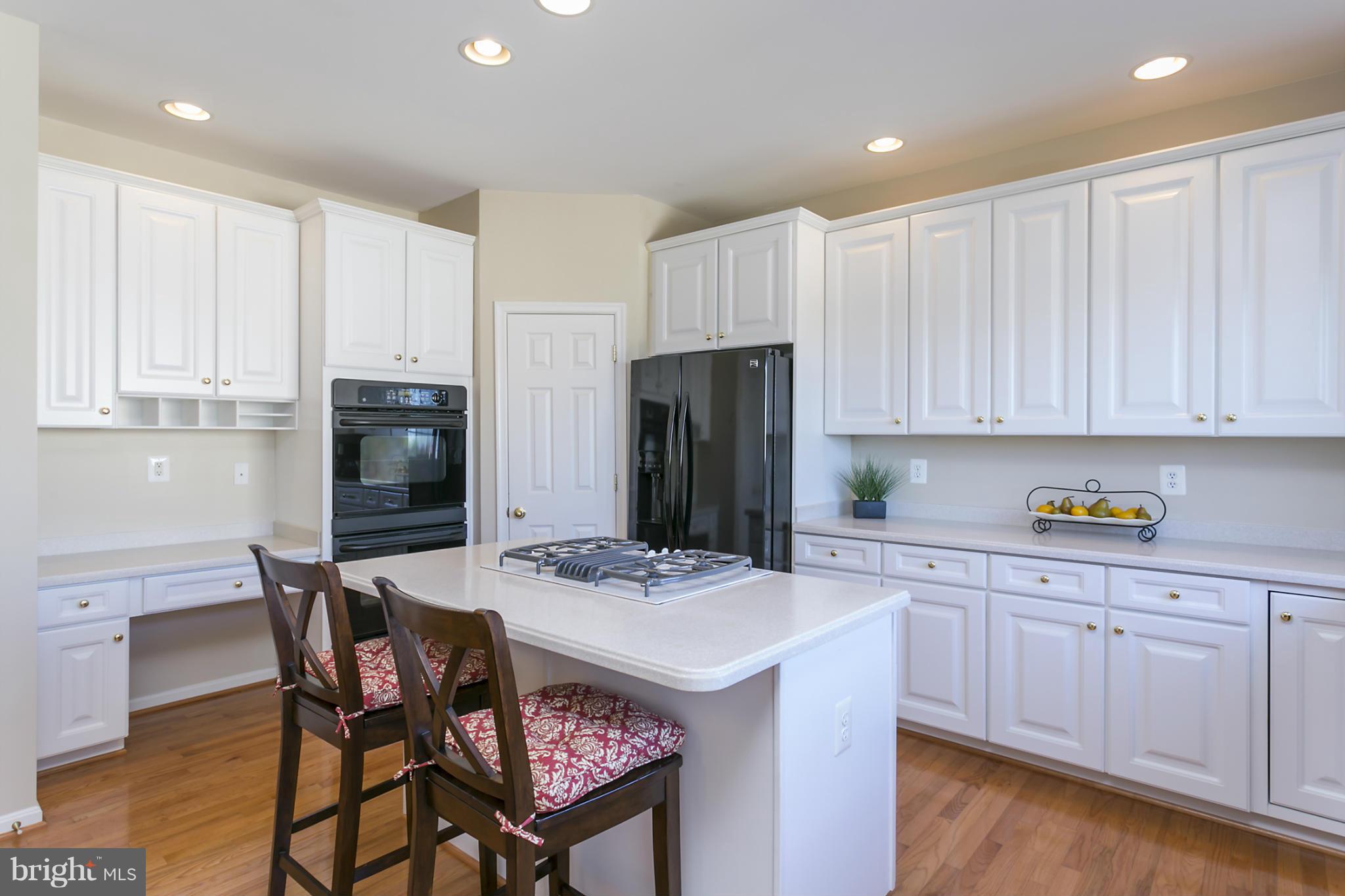 8086 High Castle Road Ellicott City, MD 21043 - Photo 13 of 30 Kitchen
