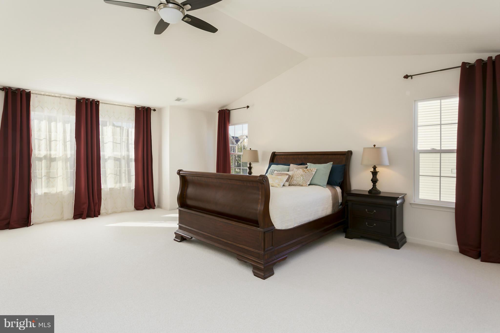 8086 High Castle Road Ellicott City, MD 21043 - Photo 16 of 30 Bedroom (Master)