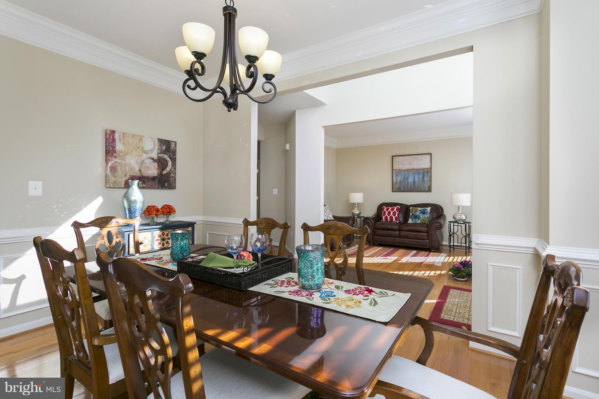 8086 High Castle Road Ellicott City, MD 21043 - Photo 6 of 30 Dining Room
