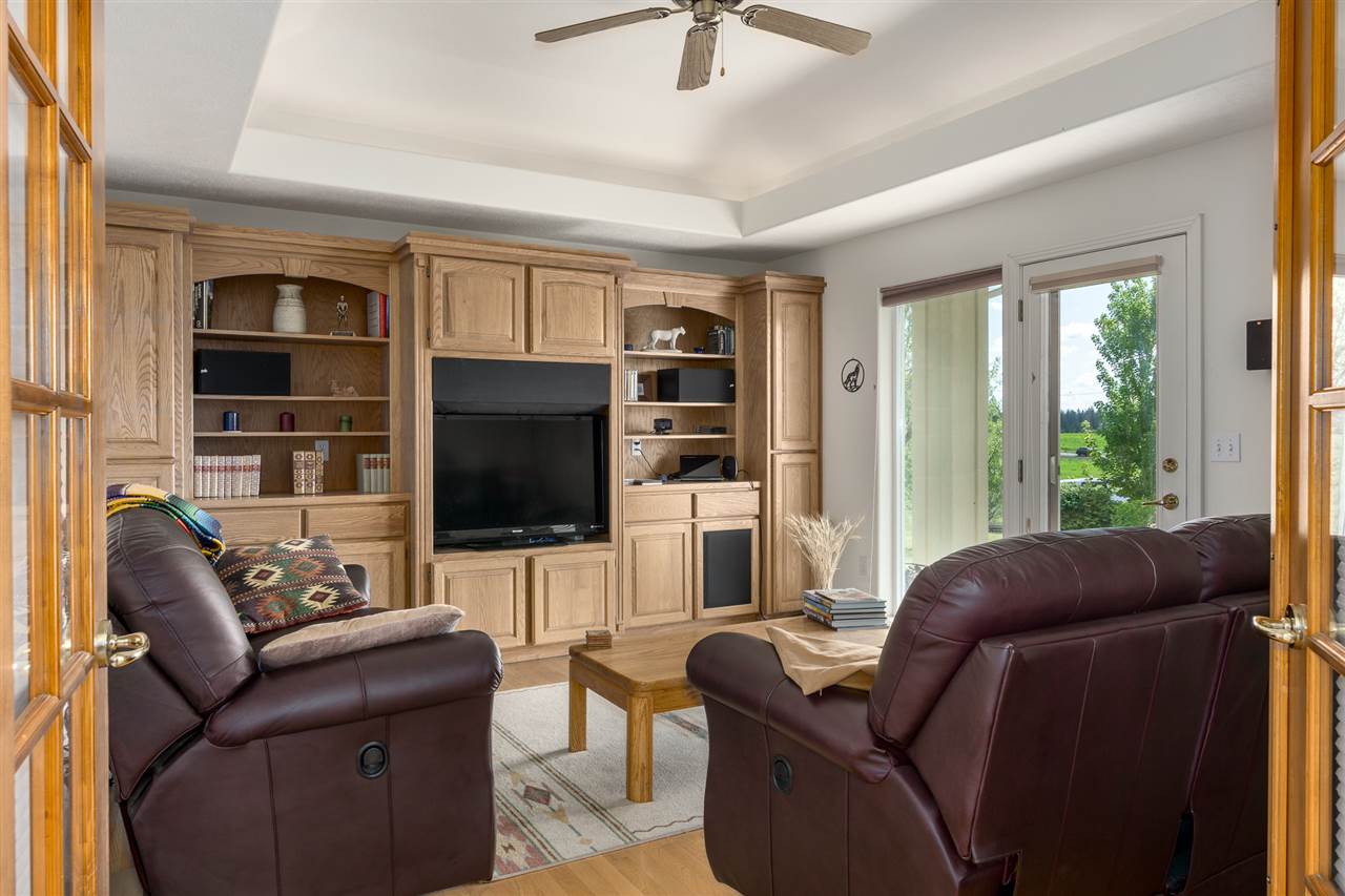 10207 South Sherman Road Spokane, WA 99224 - Photo 5 of 20