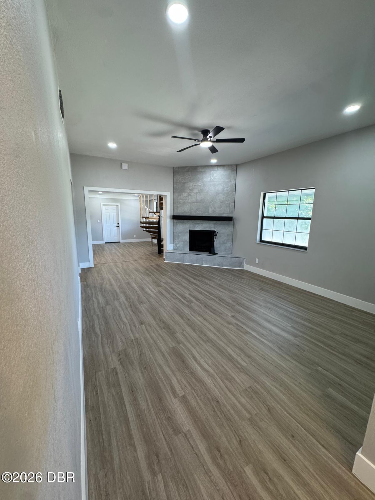 332 Big Tree Road South Daytona, FL 32119 - Photo 10 of 29 10_beyc6a6a716184cd0