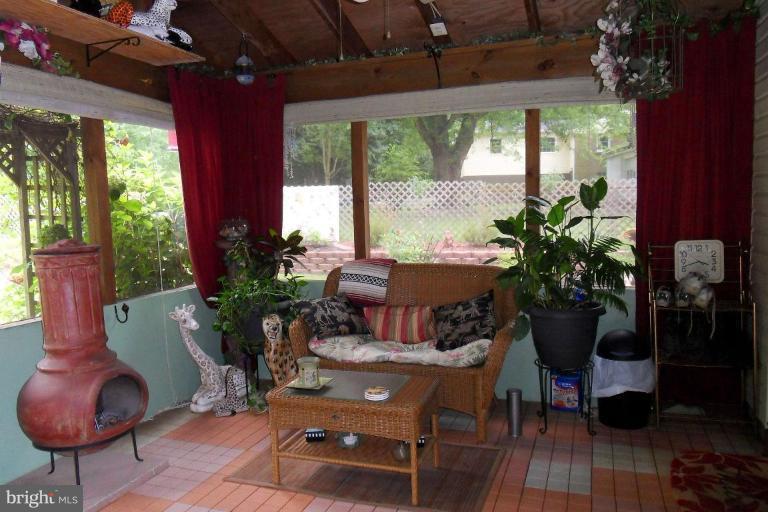 12004 Brandywine Road Clinton, MD 20735 - Photo 15 of 25 Screened-in Porch