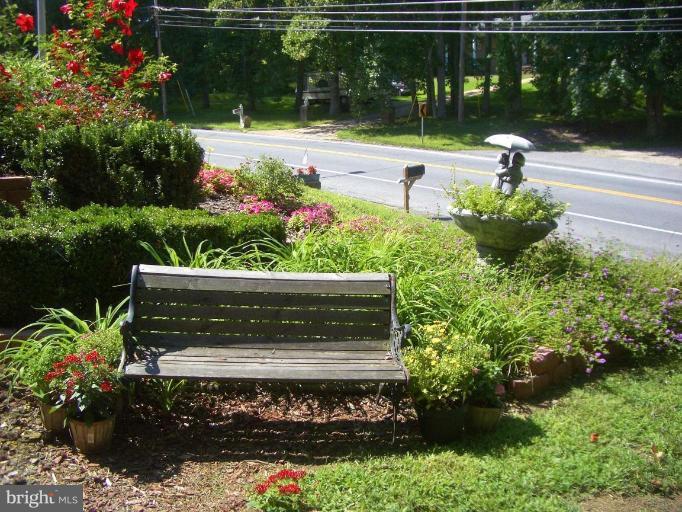 12004 Brandywine Road Clinton, MD 20735 - Photo 25 of 25 Garden #2
