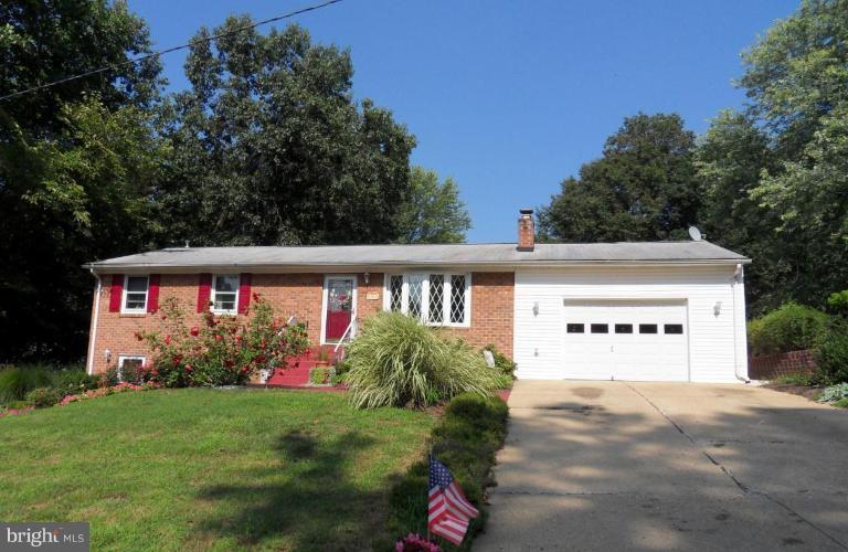 12004 Brandywine Road Clinton, MD 20735 - Photo 4 of 25 Exterior (Main)