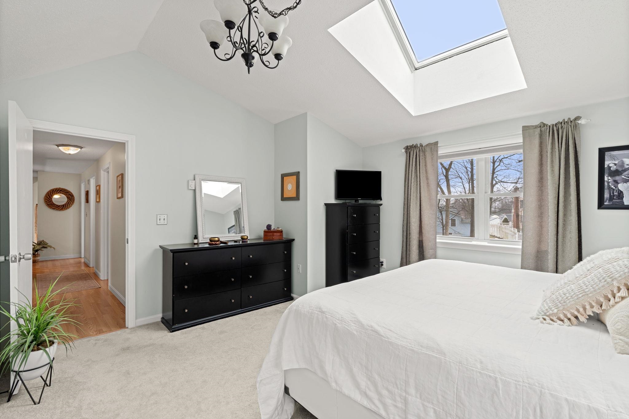 17 Custom Street Nashua, NH 03062 - Photo 34 of 42