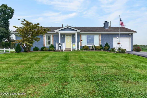 $349,900 | 5648 Fisherville Road, Simpsonville, KY 40067