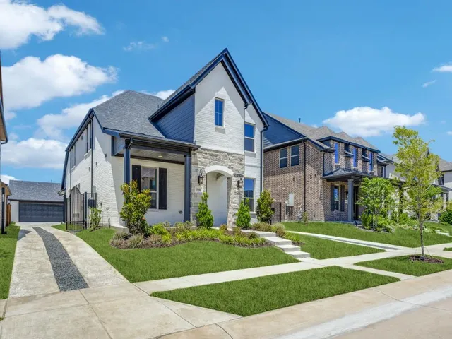 $445,000 | 1844 Rosedale Avenue, Van Alstyne, TX 75495