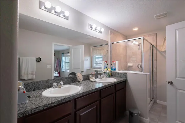 $2,500 | 6305 Shore Vista Place, Apollo Beach, FL 33572